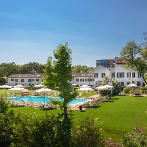 https://villa-barbarich-mestre.hotelslidodijesolo.com