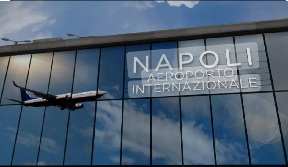 Aircraft Services Rooms Неаполь Гостевой дом