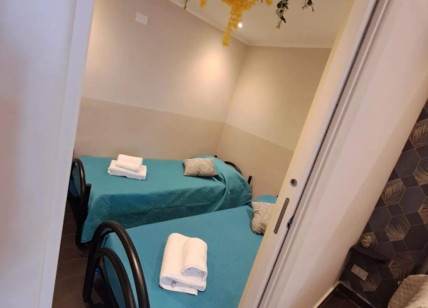Aircraft Services Rooms Nápoles